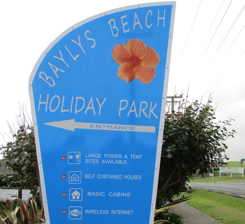 Baylys Beach Holiday Park Bagian luar foto